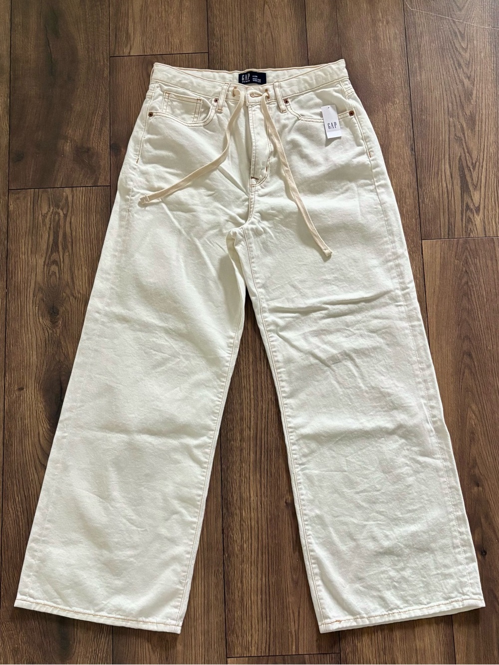 GAP High Rise Wide-Leg Jeans with Drawstring - Picture 4 of 7